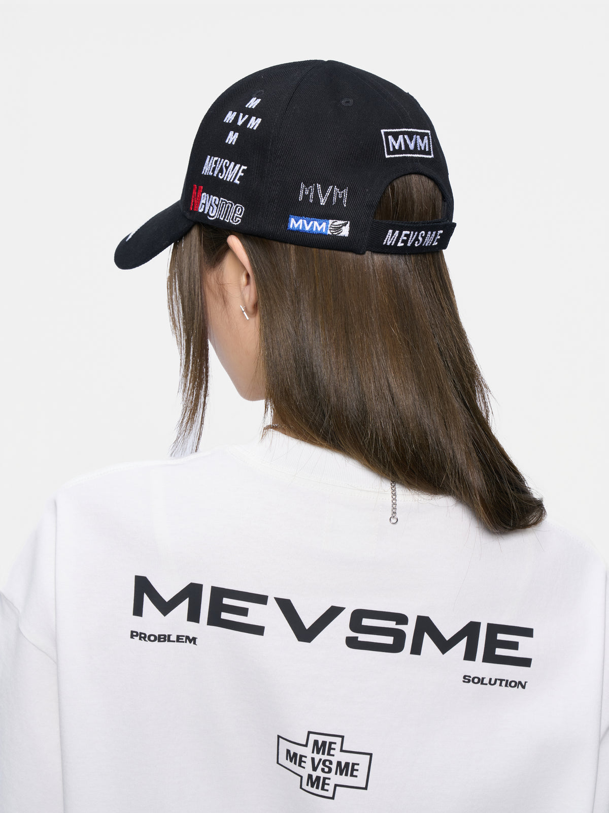 Kappe mit mehreren Racing-Stickereien