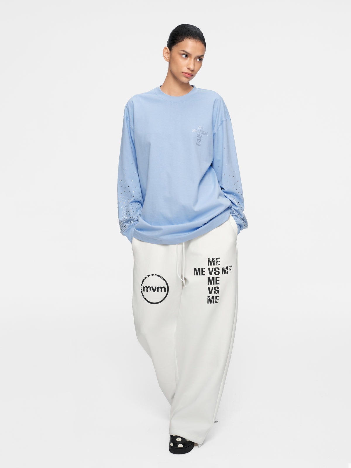 Langarmshirt mit Farbverlauf und Strasssteinen