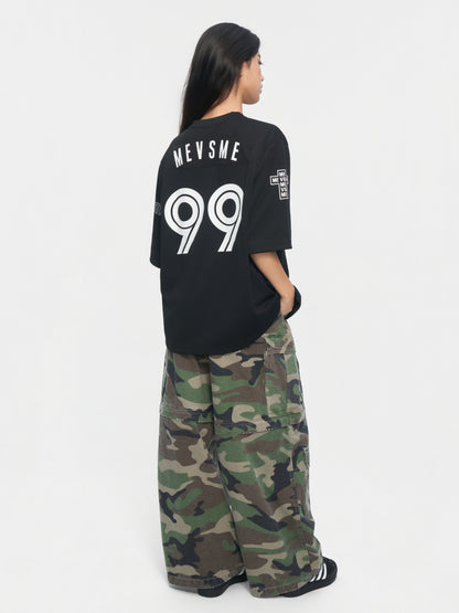Mesh-Trikot mit V-Ausschnitt und „99“