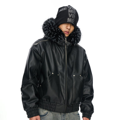 CHAQUETA DE CUERO CON BORDES DE PIEL SINTÉTICA