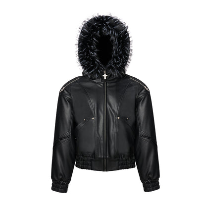 CHAQUETA DE CUERO CON BORDES DE PIEL SINTÉTICA